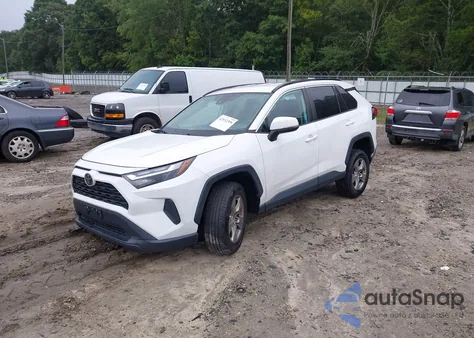 2022 Toyota Rav4 Xle/Xle Premium из США, поврежденный, VIN 2T3W1RFV5NW194817